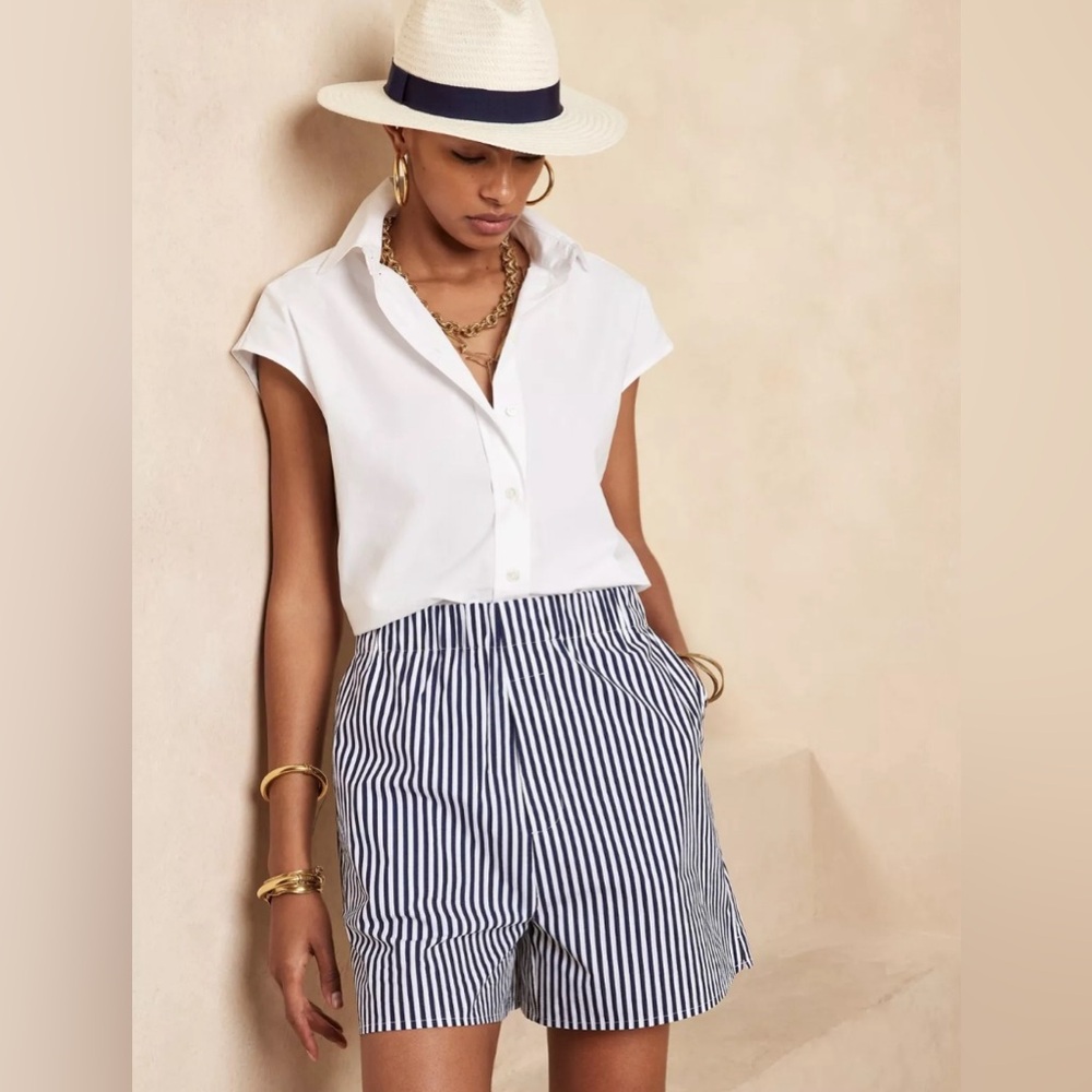 Banana Republic Poplin Easy Walking Shorts Navy White Stripe